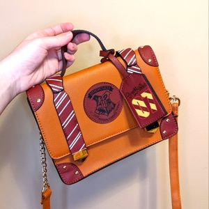 Harry Potter Gryffindor Hogwarts Purse 🪄